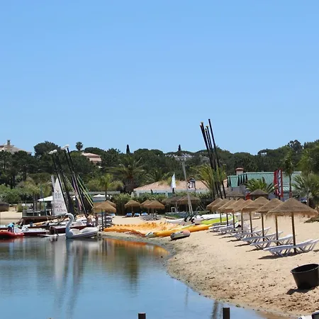 Tulio 2 Bedroom Luxury Located In Encosta Do Apartment