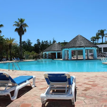 Tulio 2 Bedroom Luxury Located In Encosta Do *