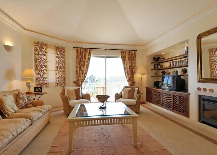 Tulio 2 Bedroom Luxury Located In Encosta Do